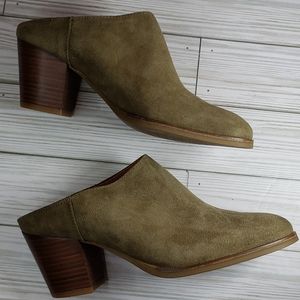 Natalia Blanco heeled mules size 38 (sa)